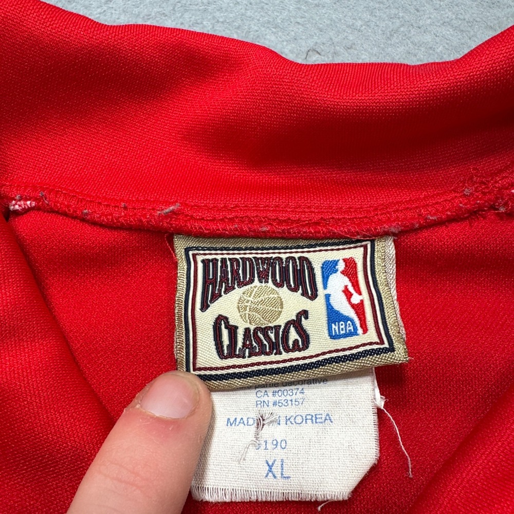 Majestic Atlanta Hawks Shooting Shirt‎ Mens XL Red Hardwood Classics Pac-Man NBA - Picture 6 of 7